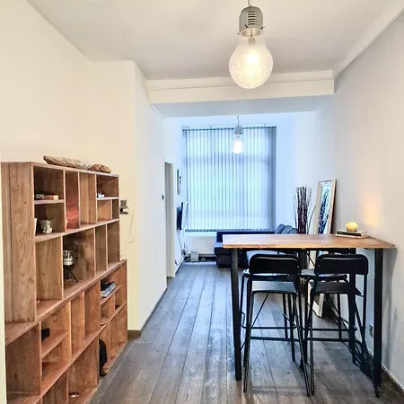 A Cozy Place In Lägenhet *