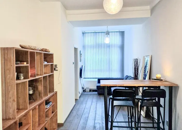 A Cozy Place In 아파트 *